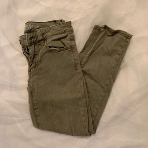American Eagle Olive Cropped Jeggings, Size 0